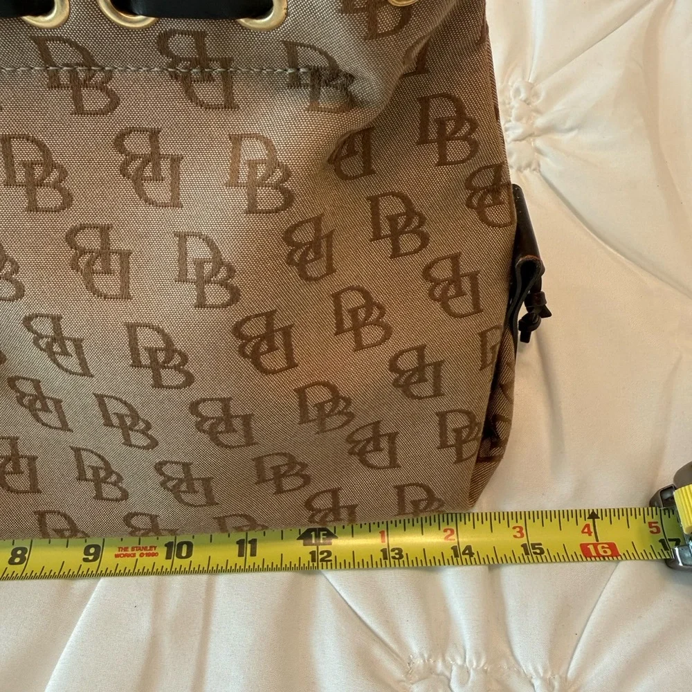 Vintage Dooney & Bourke Signature Tulip Tassel Tote Brown Leather/Canvas - Picture 11 of 12